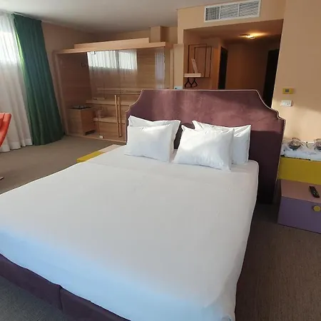 Hotel Omama