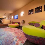 Omama Hotel