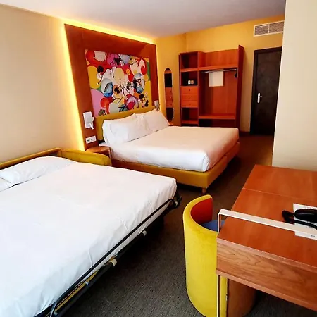 Omama Hotel