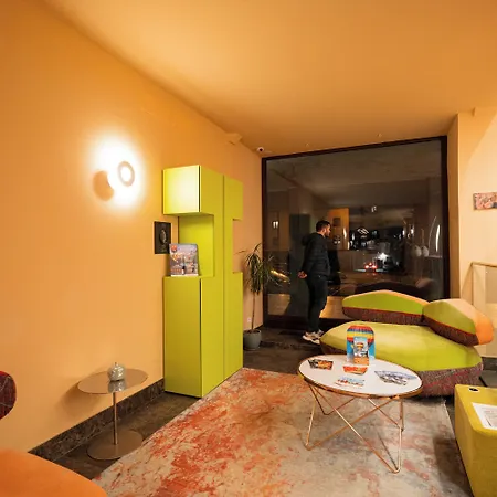 Hotel Omama