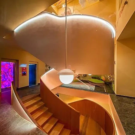 Hotel Omama 4*