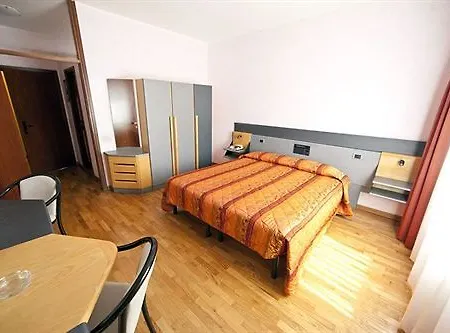 Hotel Omama 4*