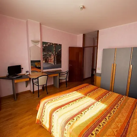 Hotel Omama 4*