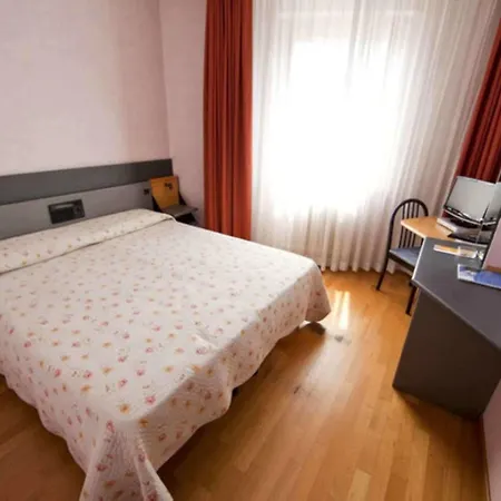 Hotel Omama