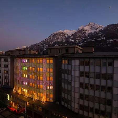 Hotel Omama 4*